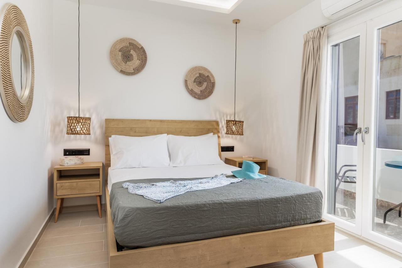 George'S Apartments Naxos City Esterno foto