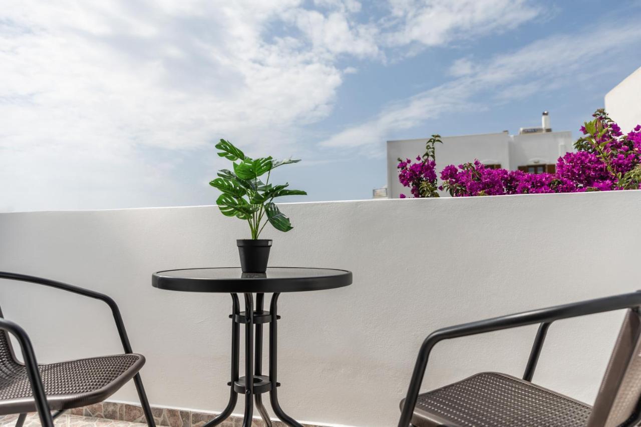 George'S Apartments Naxos City Esterno foto