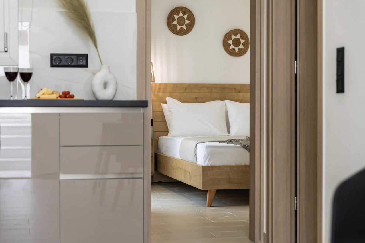George'S Apartments Naxos City Esterno foto